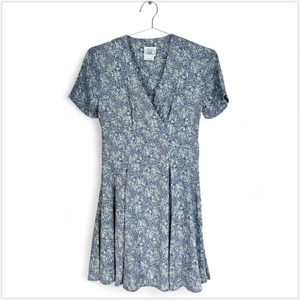 Laura Ashley Vintage Blue Floral Empire Waist Fit Flare Skater Dress Size 4